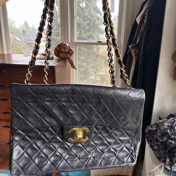 Vintage Chanel bag - Picture 1 of 6